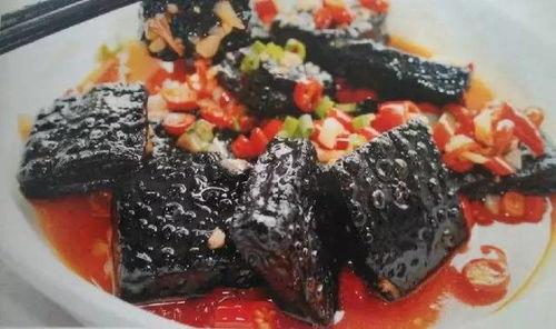 吃瓜少女萌臭豆腐视频,带你领略传统美食的魅力