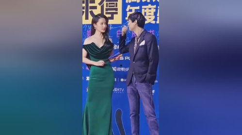 长腿男星吃瓜视频大全最新,笑料百出，精彩纷呈