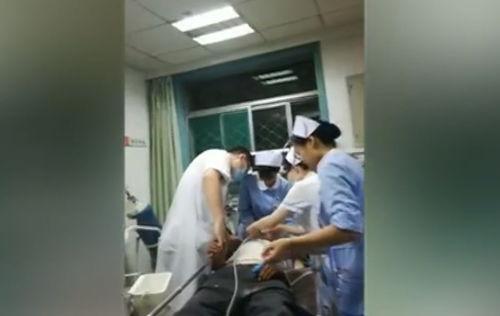 汝州医院吃瓜事件视频播放,视频曝光引发舆论热议