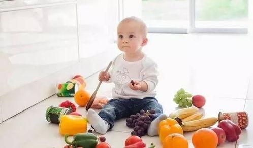 幼儿园宝贝吃白瓜视频,甜蜜滋味共享成长时光