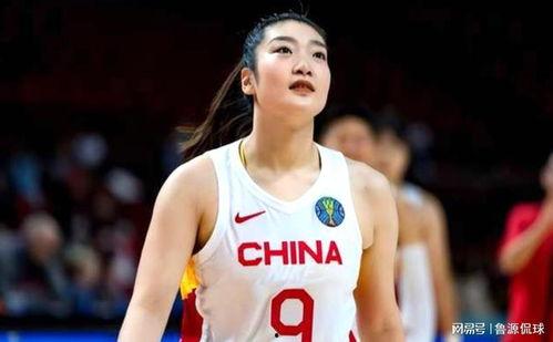 李梦女篮吃瓜视频,揭秘赛场背后的趣味瞬间