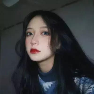 吃瓜八卦女生抖音视频,揭秘吃瓜八卦女生的神秘世界