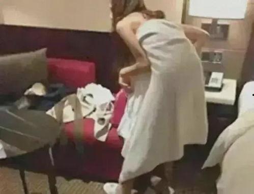 新世纪老师吃瓜视频