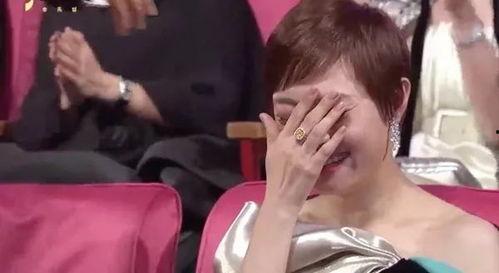 孙俪吃瓜群众视频,揭秘明星私下生活点滴